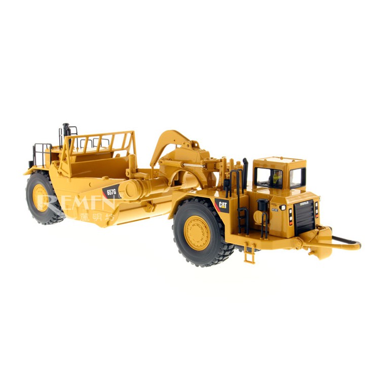 55175 Cat 657G Wheel Scraper NEW IN BOX