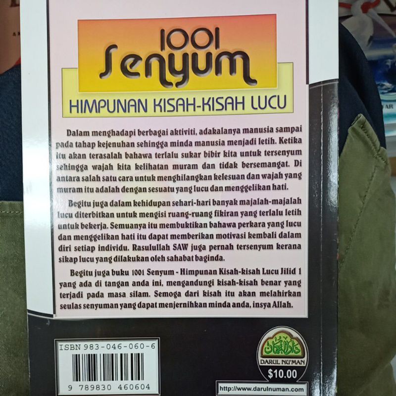 Buy 1001 Senyum Himpunan Kisah Kisah Lucu Seetracker Malaysia