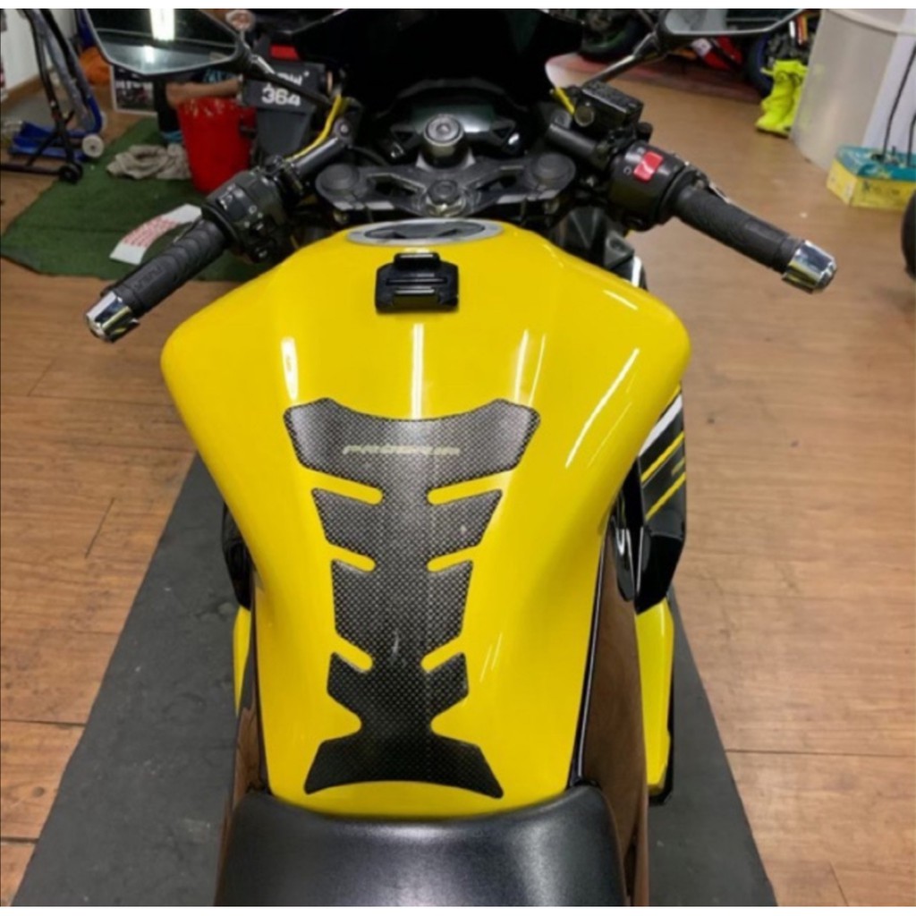 pulsar rs 200 tank pad