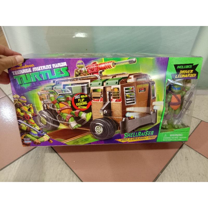 Teenage Mutant Ninja Turtles TMNT – Shellraiser (Truck) & Leonardo (Figure)