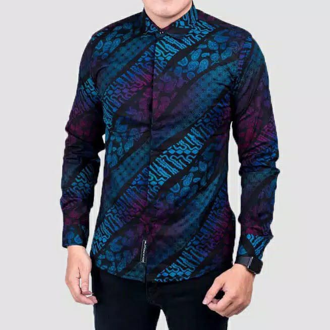 Buy Batik Men Slim Fit Long Sleeve Premium Quality Gradation Blue 