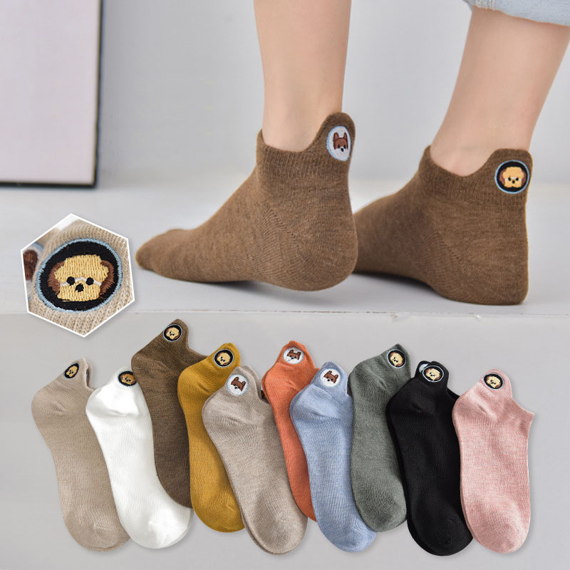 New Embroidered Heel Dog Ankle Socks Women Cotton Girls Boat Socks Left ...