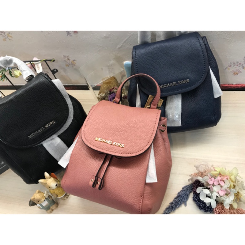 mk sling bag price in usa