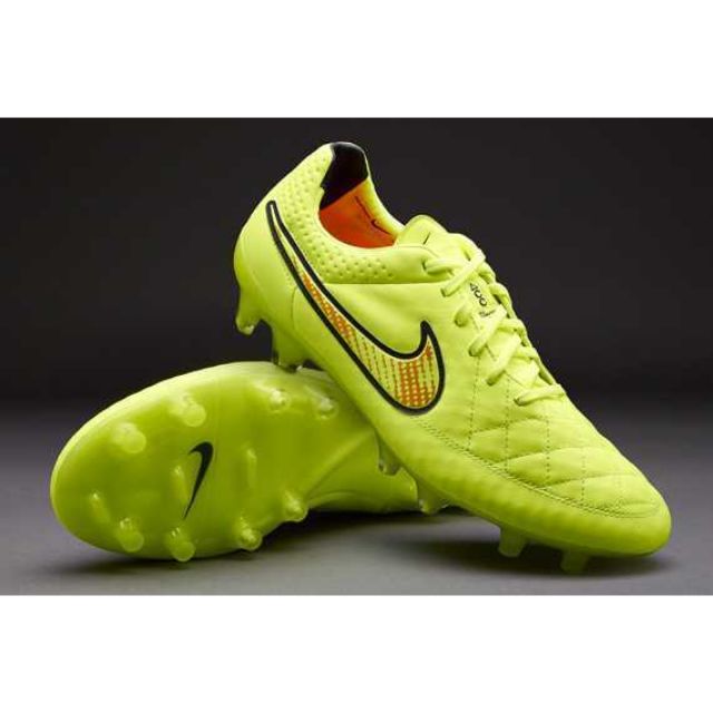 nike tiempo legend v fg