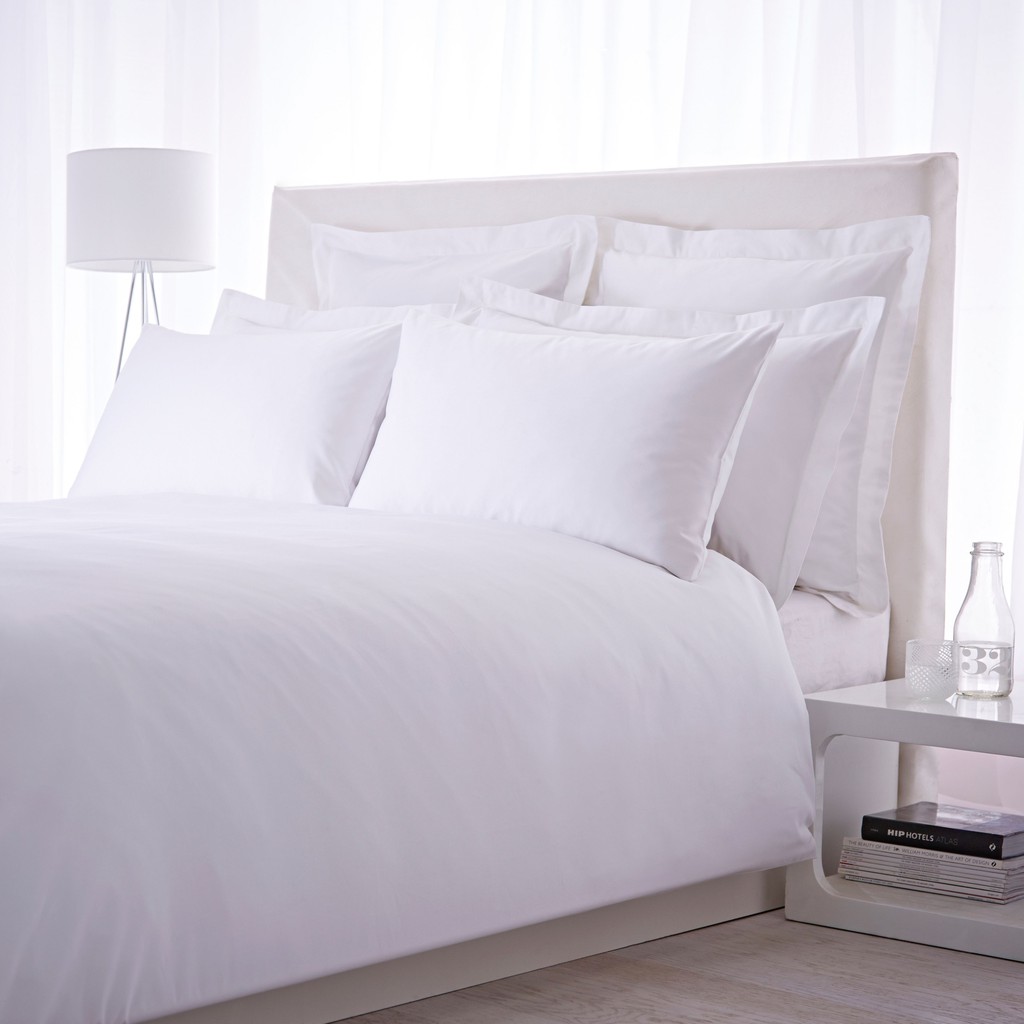 Hotel Plain White Duvet Cover 200t Polycotton Shopee Malaysia