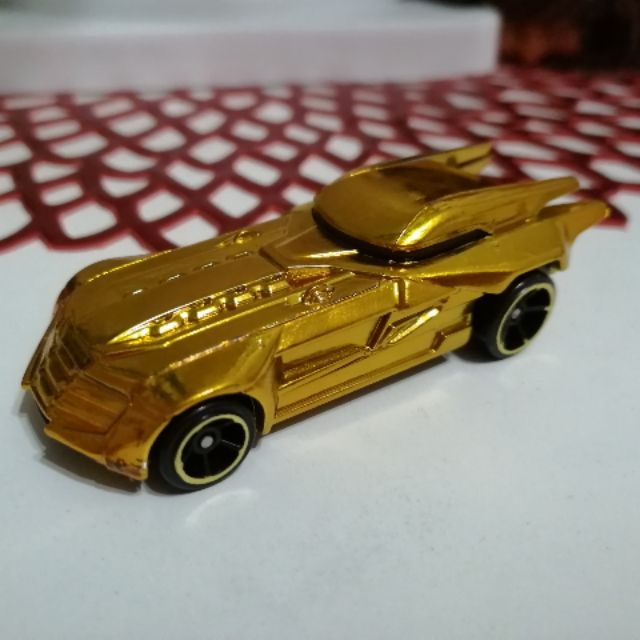 hot wheels gold car