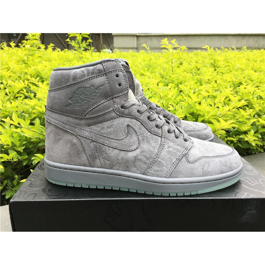 kaws jordan 1