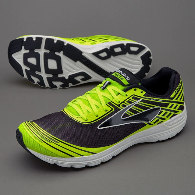 brooks running shoes defective