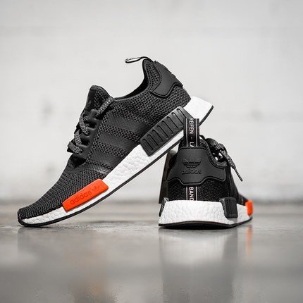 adidas nmd r1 mens black and red
