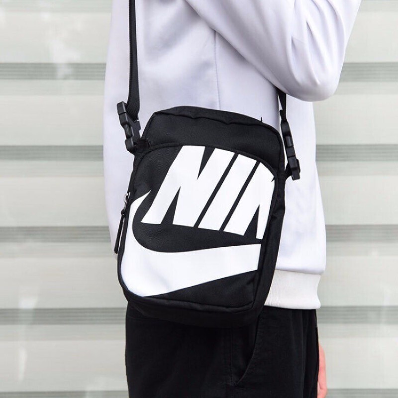 nike heritage smit 2.0 fanny pack