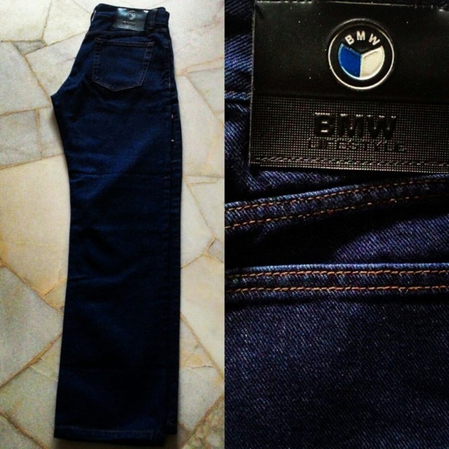 bmw jeans price