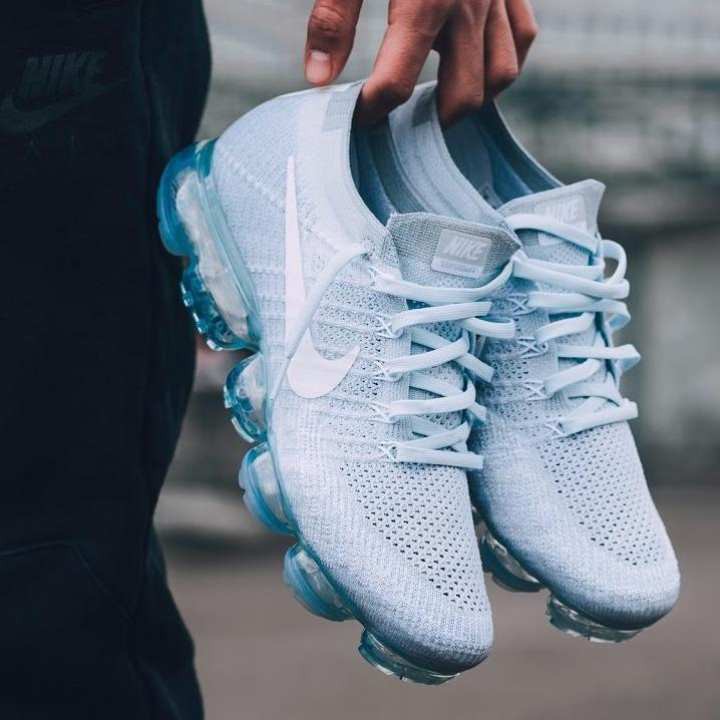 nike air vapormax flyknit glacier blue