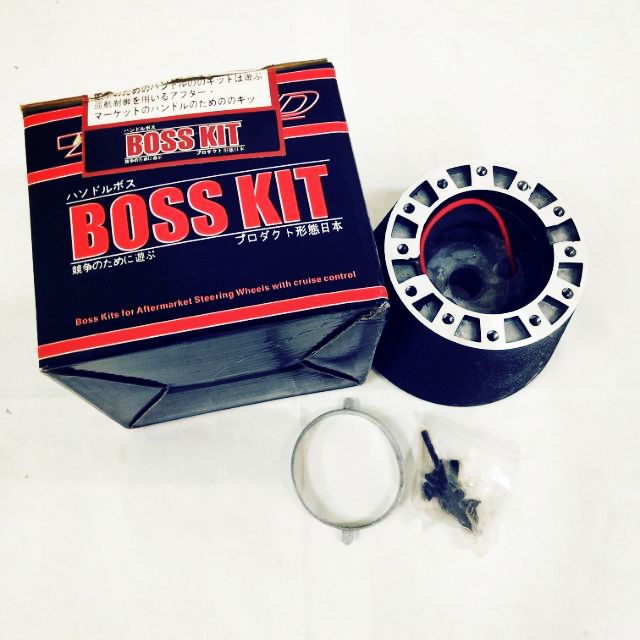 SAGA/ISWARA SAGA2 ALOY STEERING WHEEL BOSS KIT (M1 