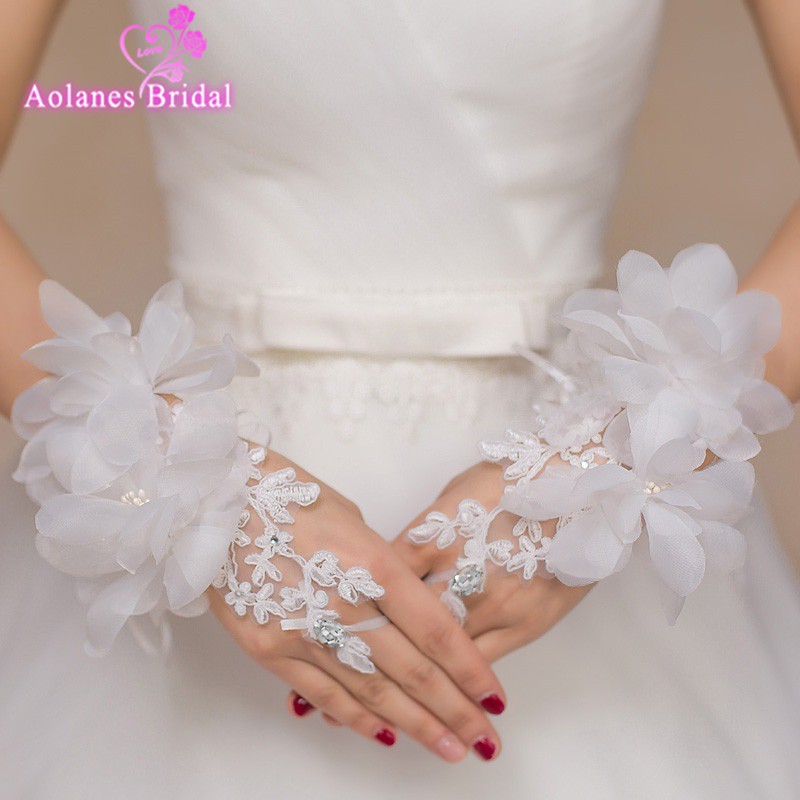 fingerless bridal gloves