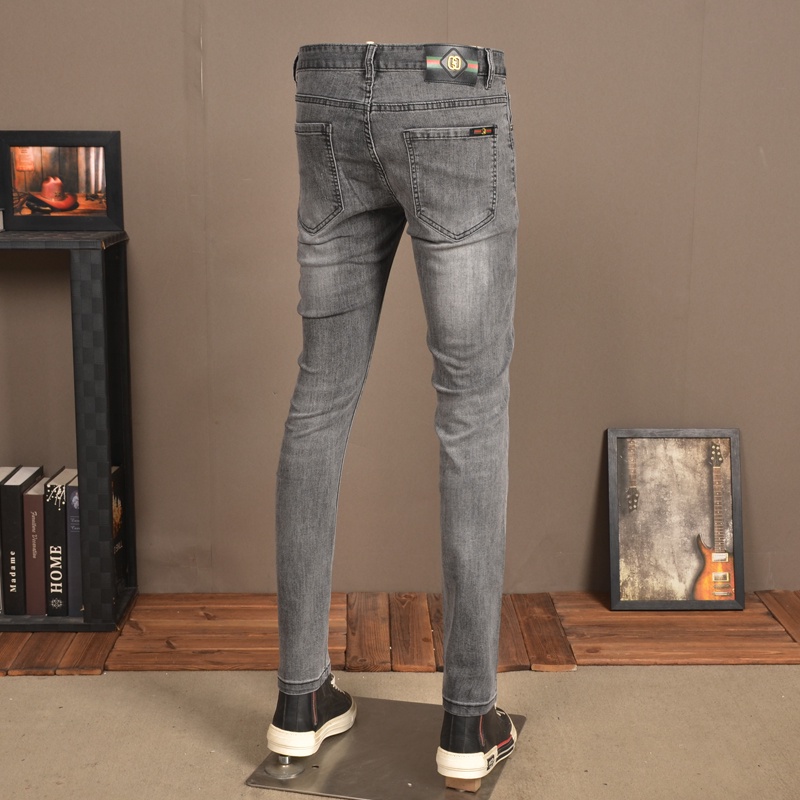 old man with skinny jeans