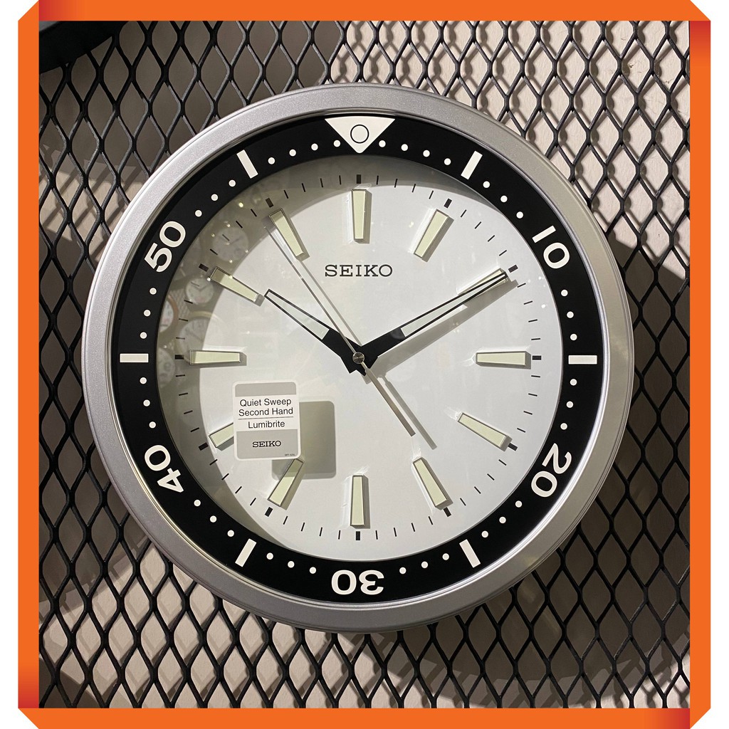 NEW & ORIGINAL SEIKO Sweep Movement Glow in the Dark Diver Look Wall Clock  QXA723#Jam Dinding Japan Movement | Shopee Malaysia