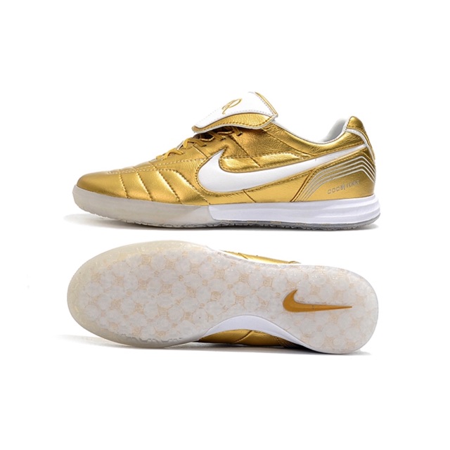 ronaldinho indoor soccer shoes