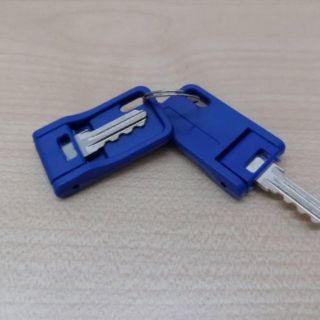 Kunci Besi Locker Camlock With Plastic Handle With Master 