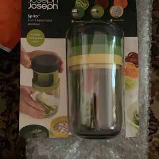 Joseph Joseph Spiro 3 In 1 Hand Held Spiralizer Shopee Malaysia