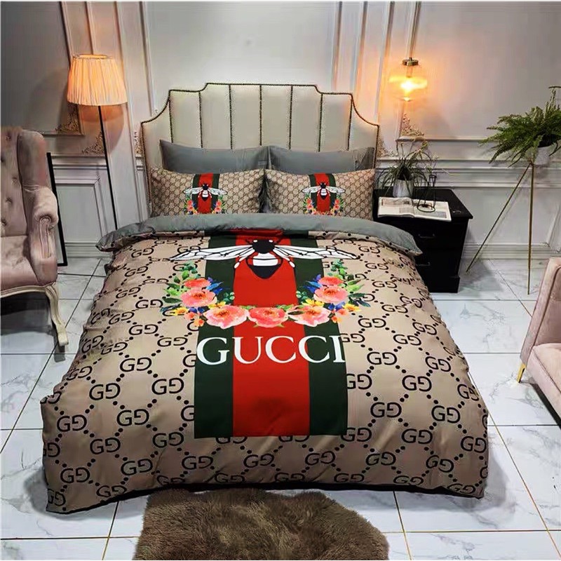 Quality Fashion Comfortable Louis Vuitton X Supreme Gucci Design Real Silk  4 Pieces Bedding Set Bed Sheet Quilt Cover | Shopee Malaysia