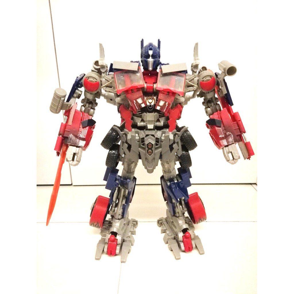 optimus prime leader class revenge of the fallen