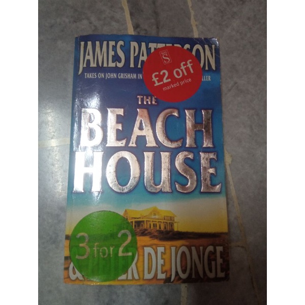 preloved second hand used English book English novel the beach house