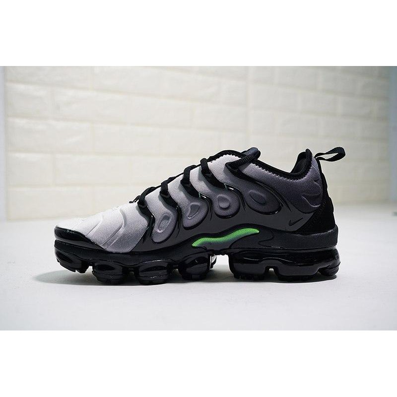 nike air vapormax plus tm
