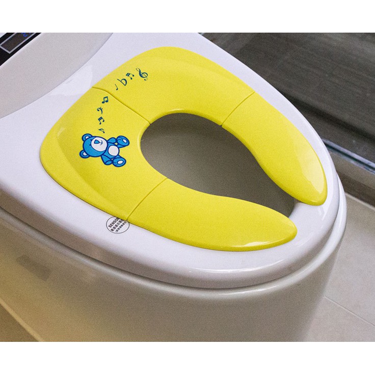 Travel Potty Urinal Reusable Folding Toilet Potty Training Seat Cover Liner Portable for Toddler Kids Boys and Girls Blue Smile 