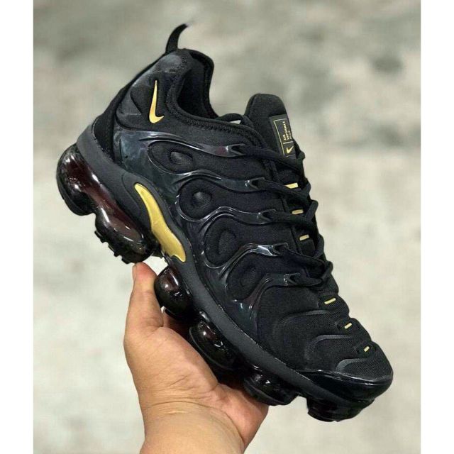 vapormax plus 40