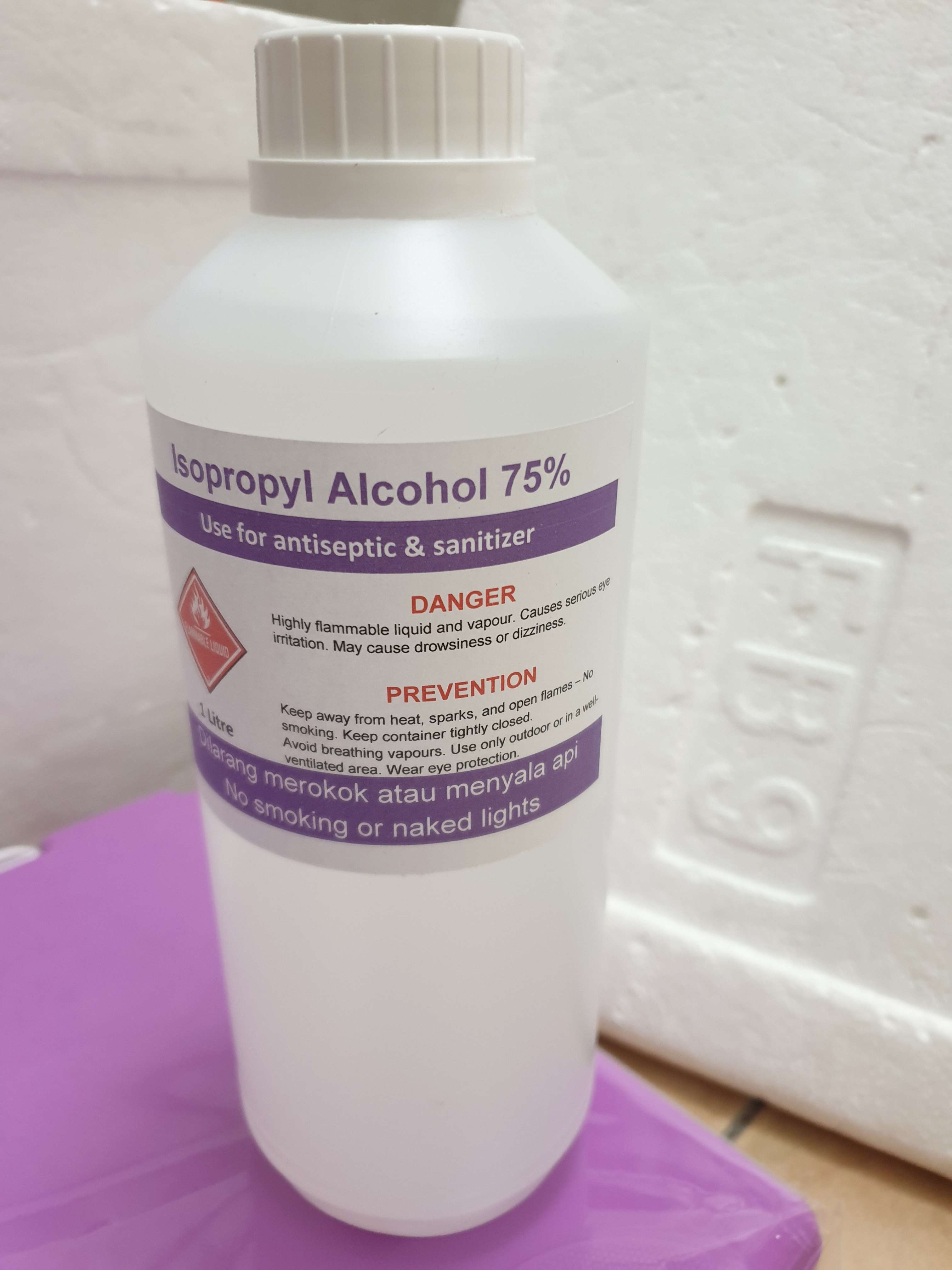 IPA / Isopropyl Alcohol / Rubbing Alcohol 1 Liter | Shopee ...