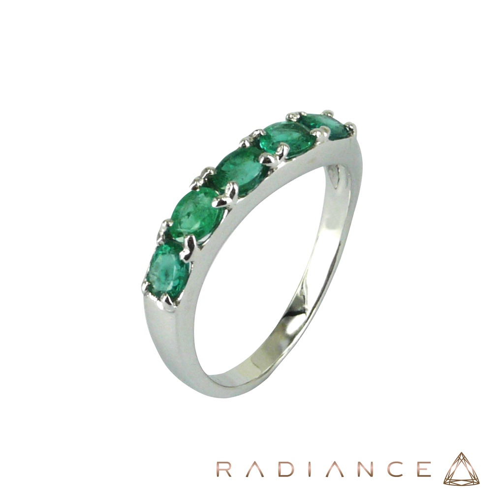 RADIANCE 18KW Emerald Ring