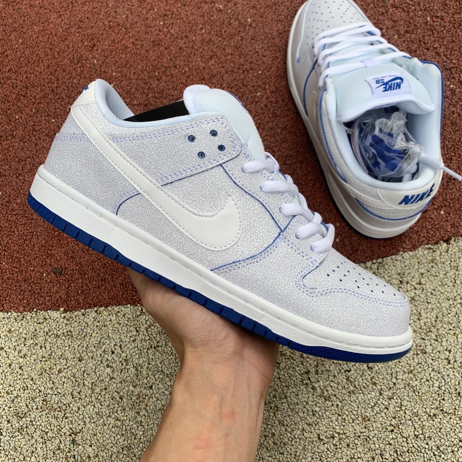 sb dunk porcelain