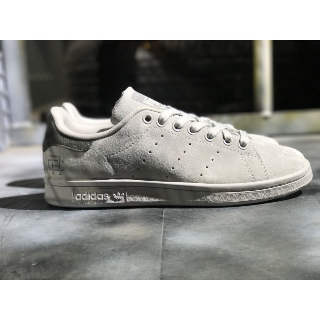 grey stan smiths womens