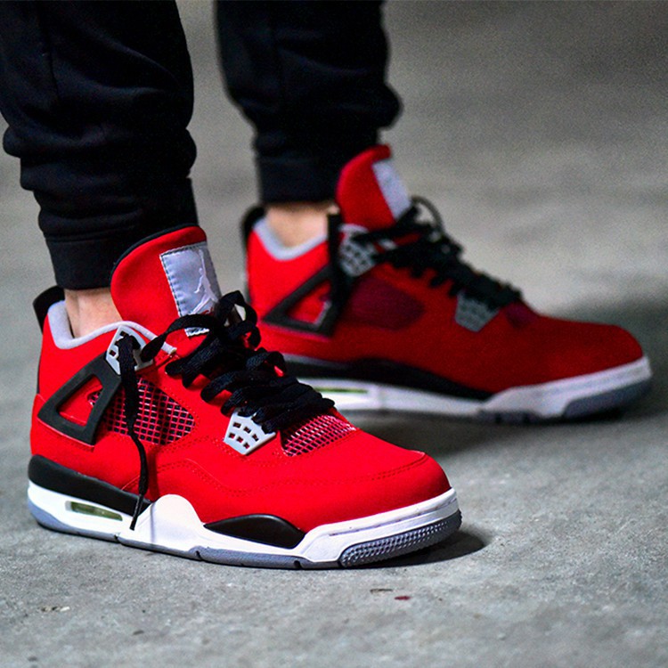 toro red 4s