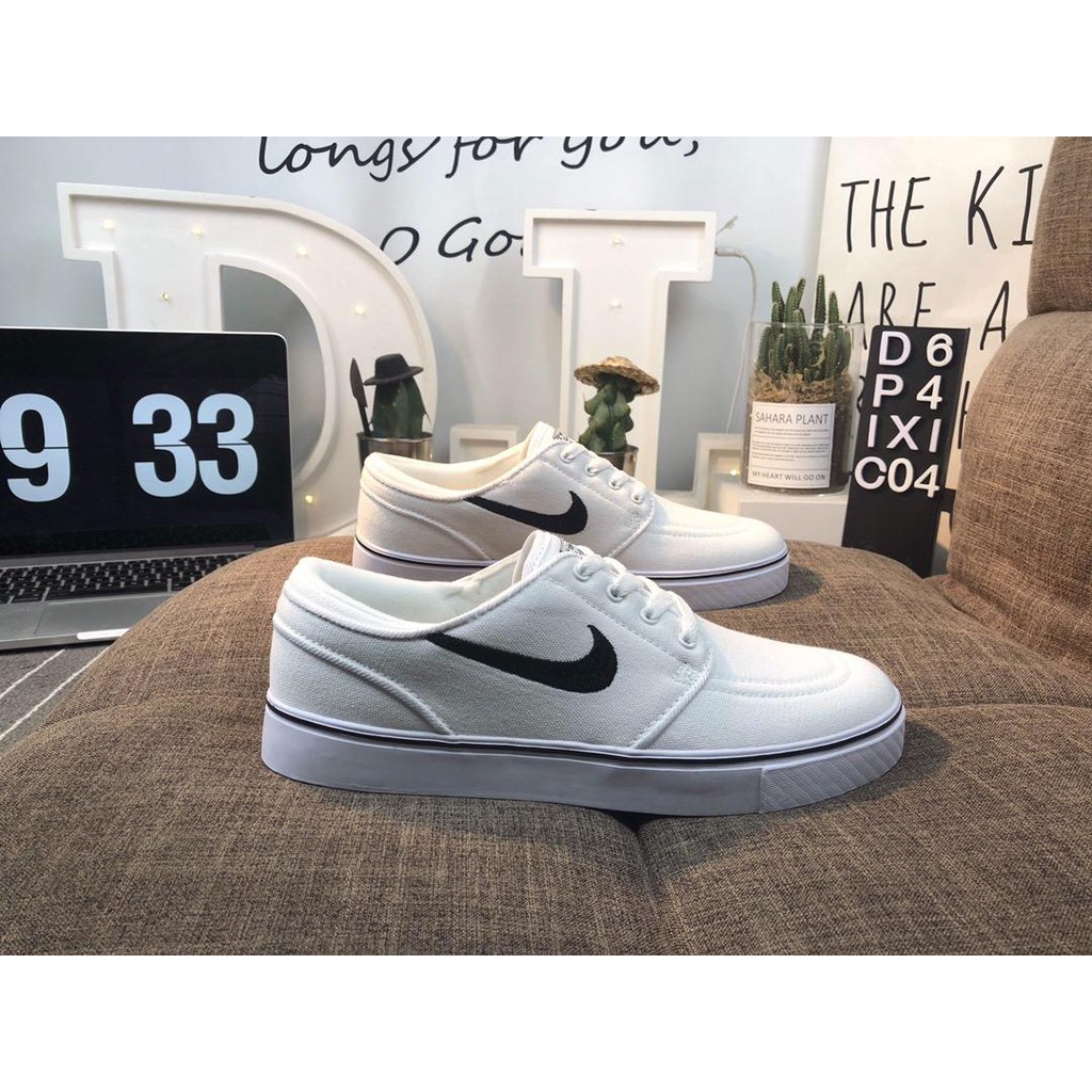 NIKE SB ZOOM Blazer Low Turnschuhe Sneaker 41 Skater Schuhe NIKE SB ZOOM Blazer Low Turnschuhe Sneaker 41 Skater Schuhe