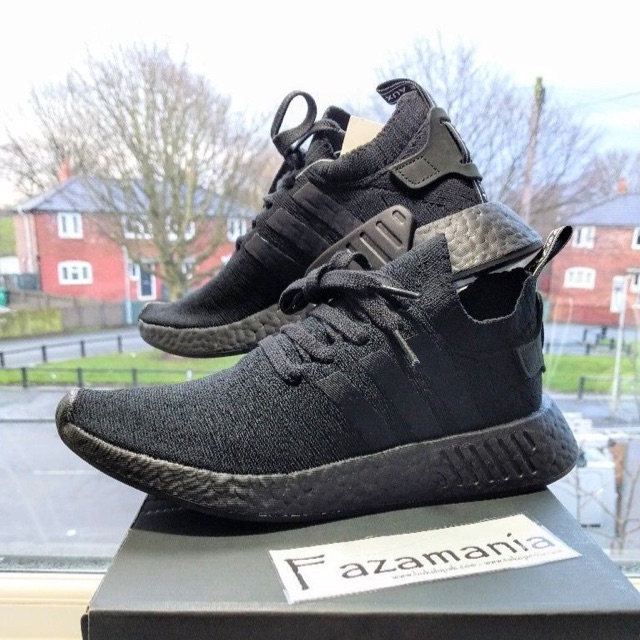 Adidas NMD R2 triple black | Shopee Malaysia
