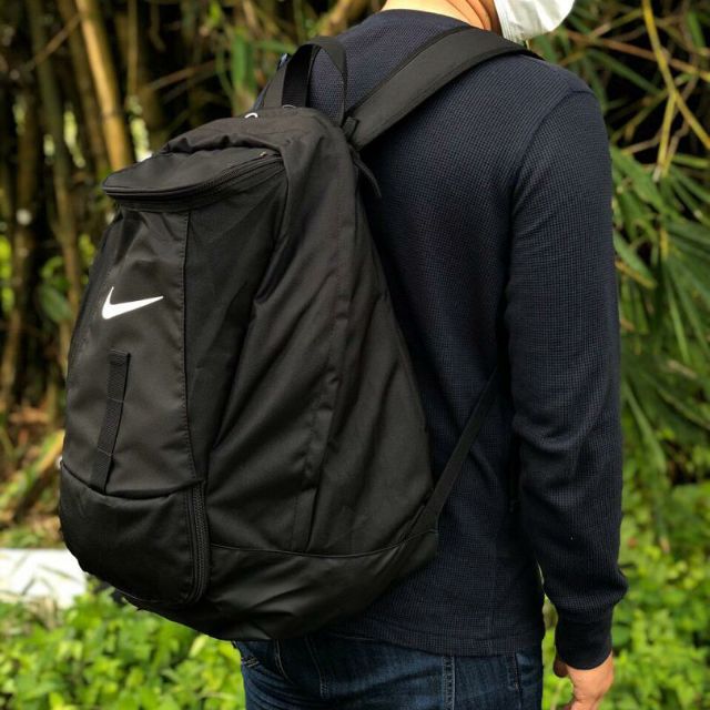 nike team club swoosh backpack