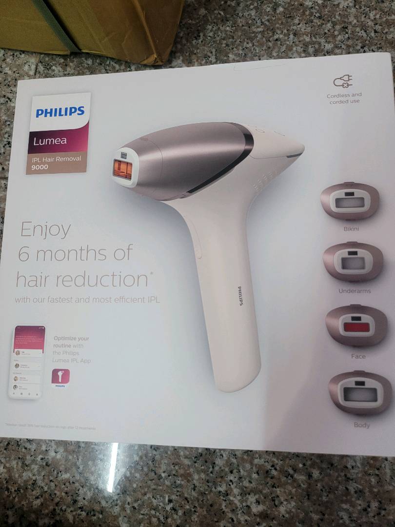 Philips Lumea IPL Hair Removal Device BRI958 450,000 flashes with 4  attachments for body, face, bikini and underarms | Shopee Malaysia