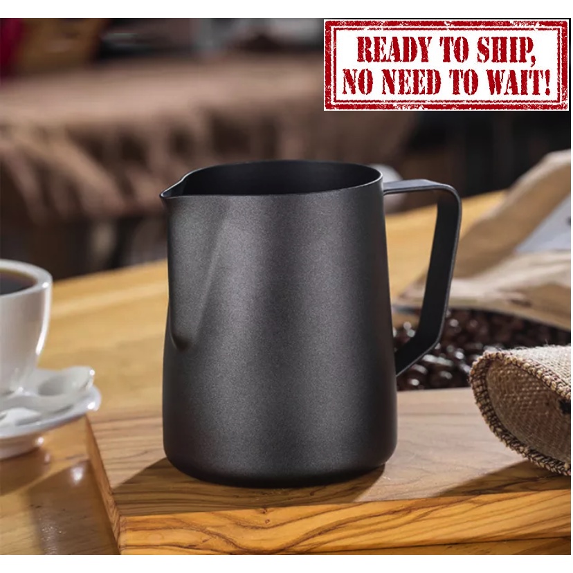 Black Stainless Steel Milk Frothing Long Handle Milk Frother Cup Steaming Pitcher Coffeware Milk Frothing Pitcher