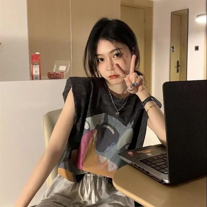 【夏季热卖/无袖T】Sleeveless white T-shirt femal无袖白色T恤女ins2022新款夏季宽松复古港风印花潮少女感时尚上衣木棉时尚女装旗舰店22.4.16