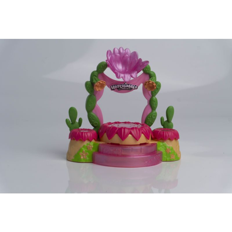 Hatchimals CollEGGtibles Talent Show Playset Light Up Stage Shopee