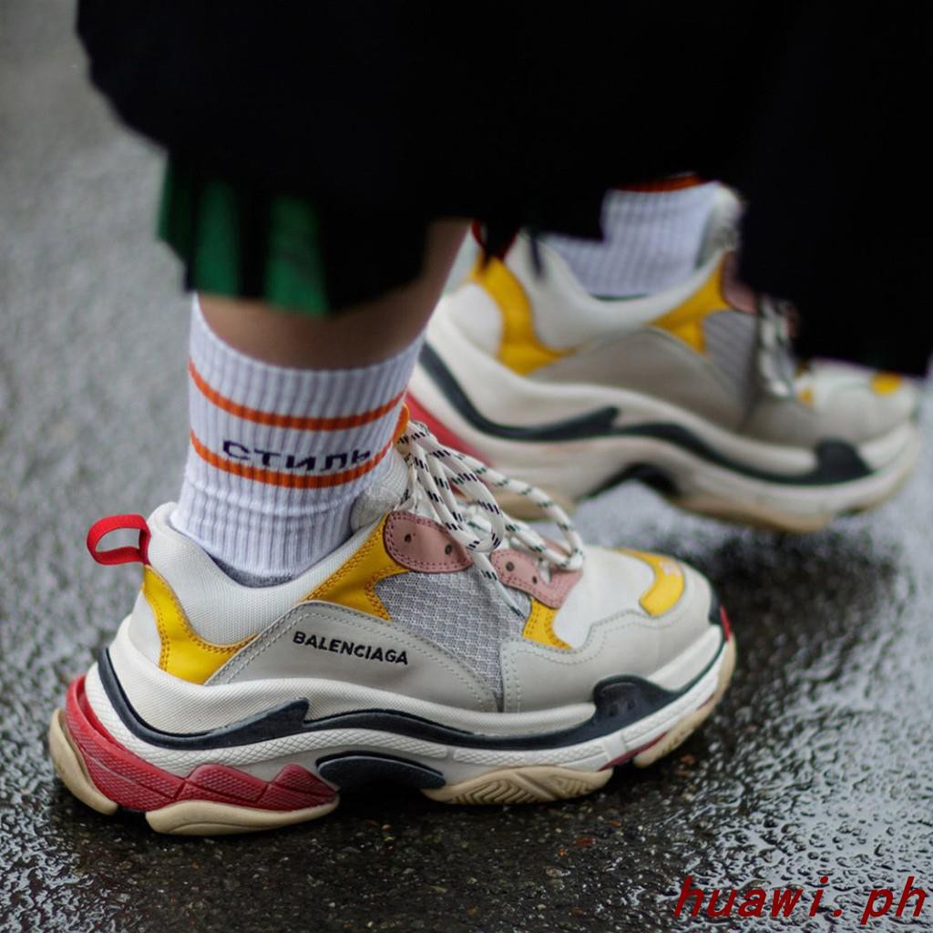 balenciaga triple s pink yellow