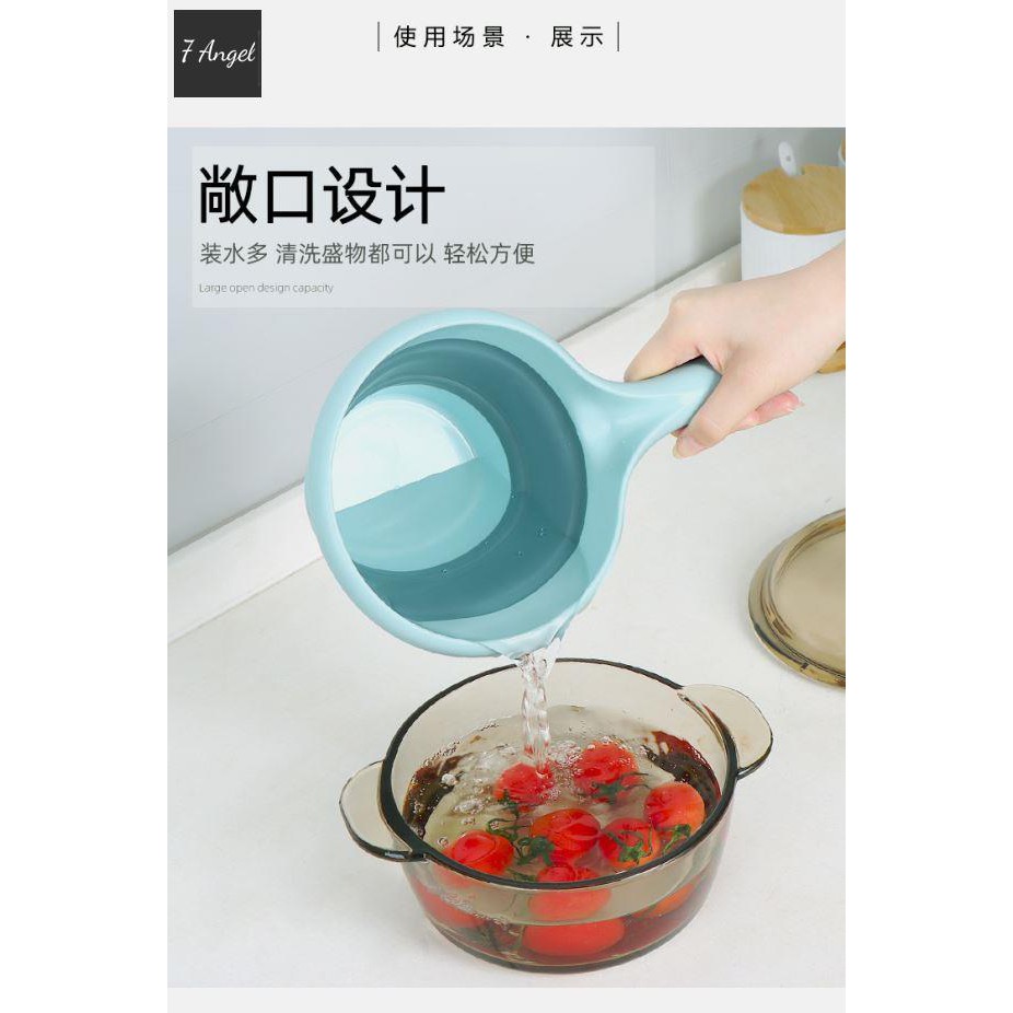 Japanese Foldable Silicone Water Scoop