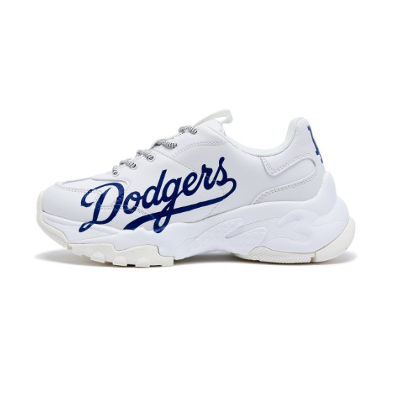 chunky sneaker mlb