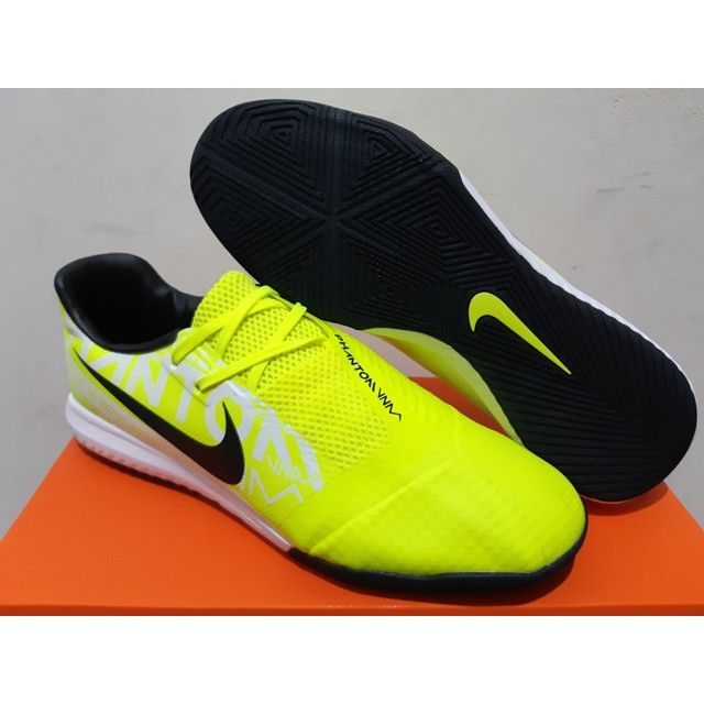 Futsal Boot Nike Phantom Venom Club IC Ni o Volt Obsidian