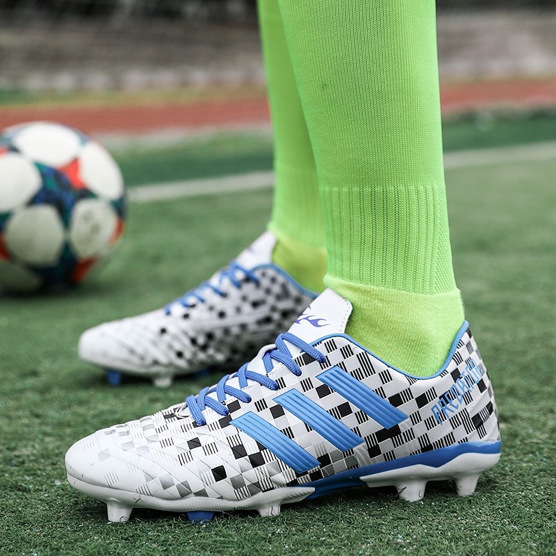 kasut bola futsal