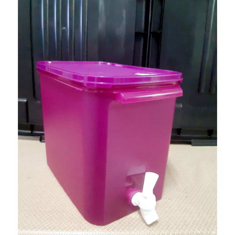 Tupperware Beverage Container 