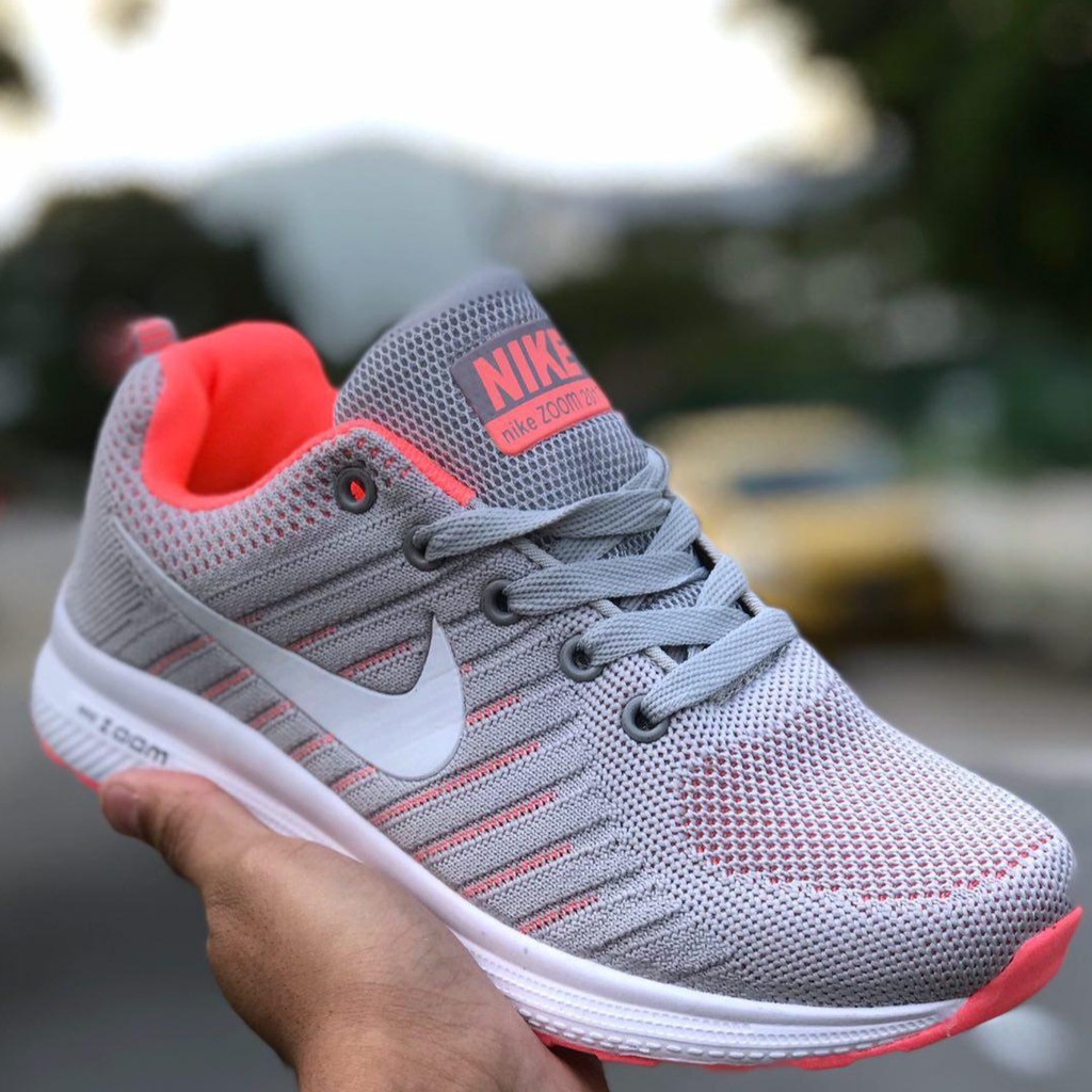 nike zoom peach