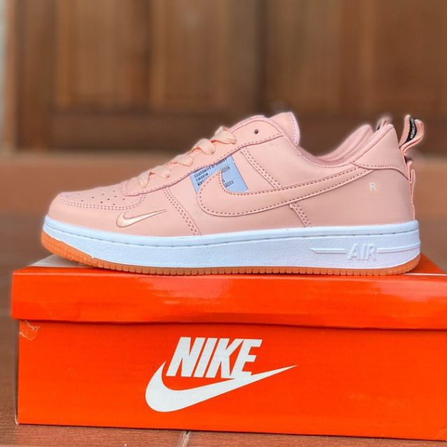 nike air force utility pink
