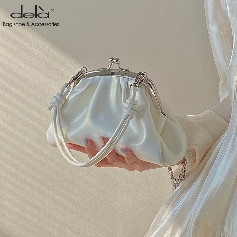 Dela 2022 trendy girl cute fold clip evening bag highend chain bag